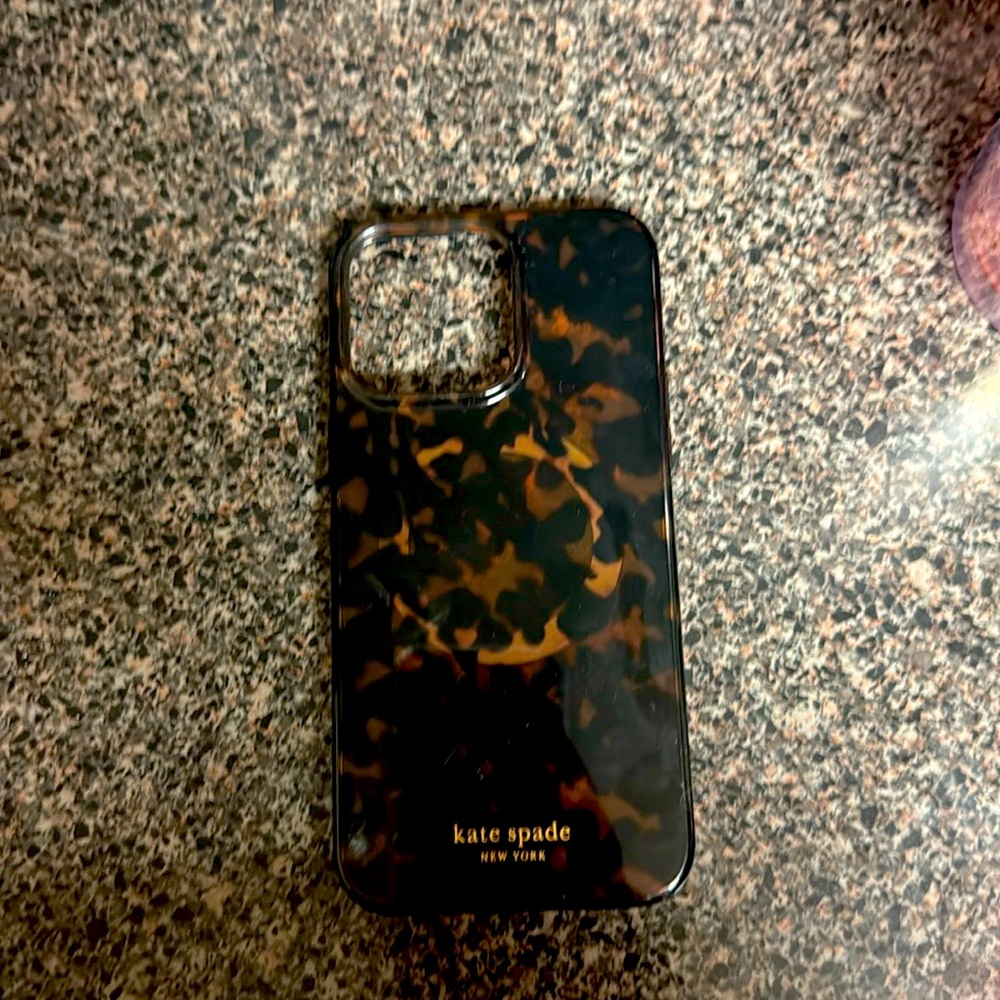 Kate Spade 15 pro max case